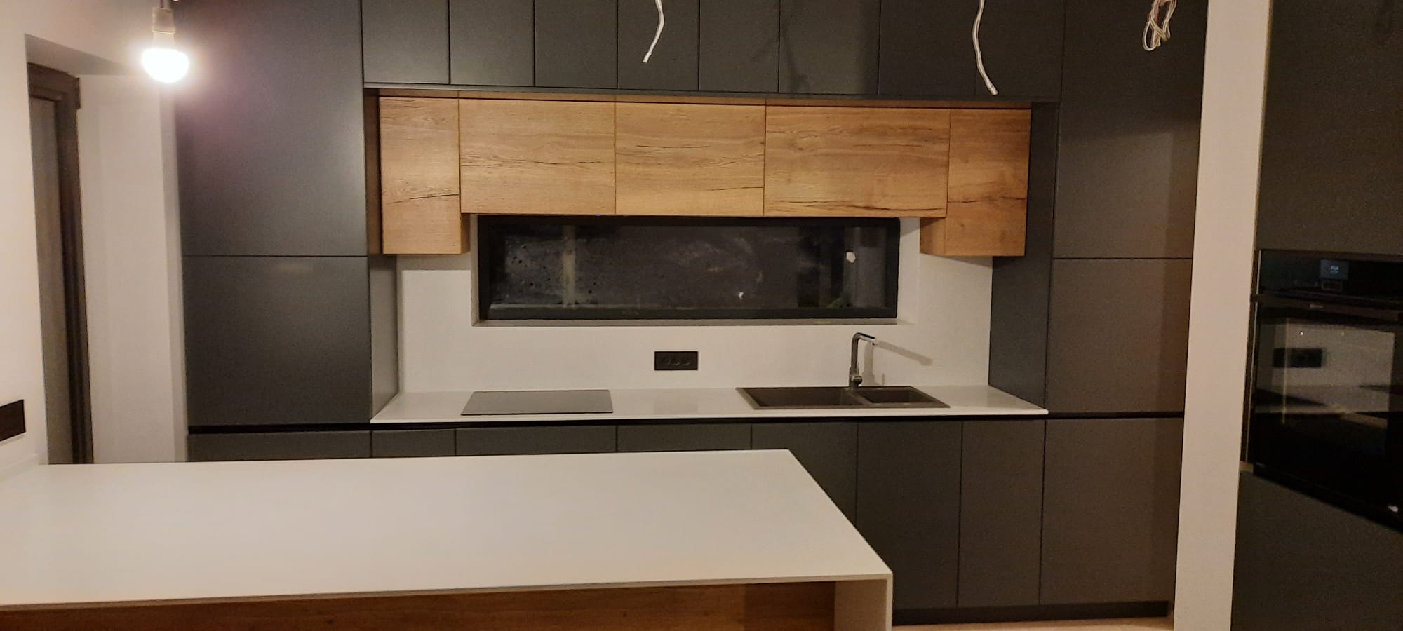 Mobilier Bucatarie cu insula