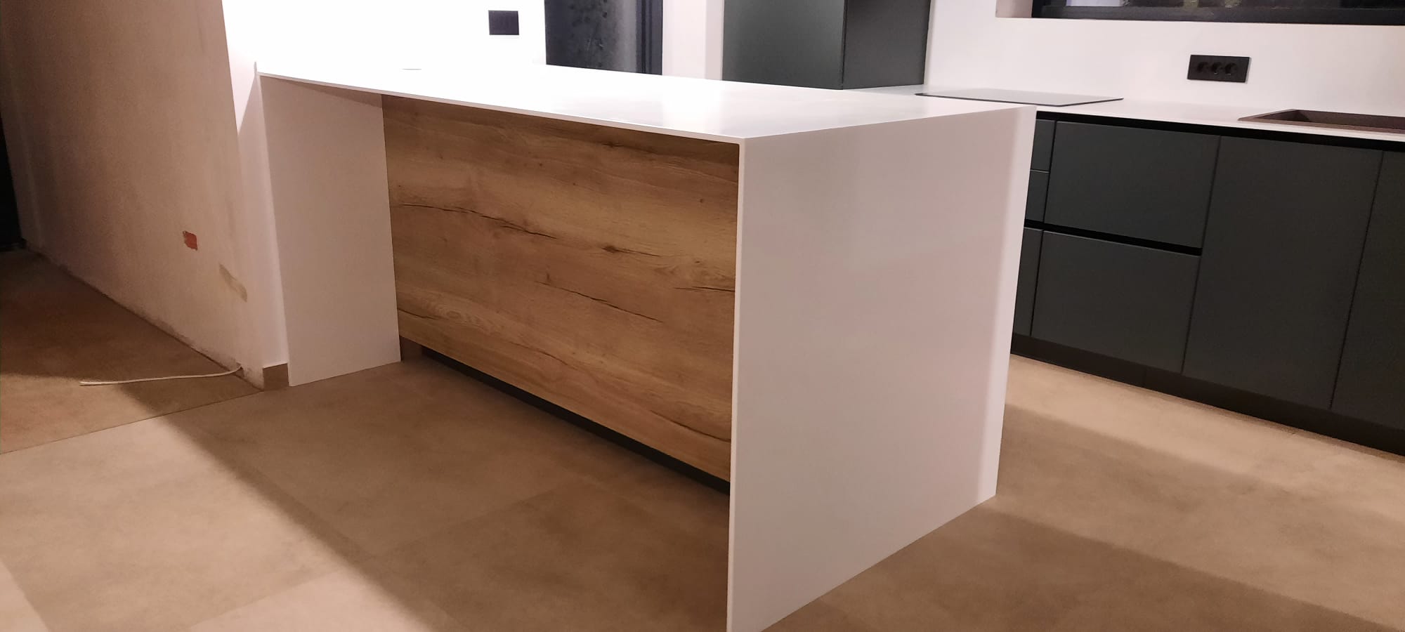 Mobilier Bucatarie cu insula
